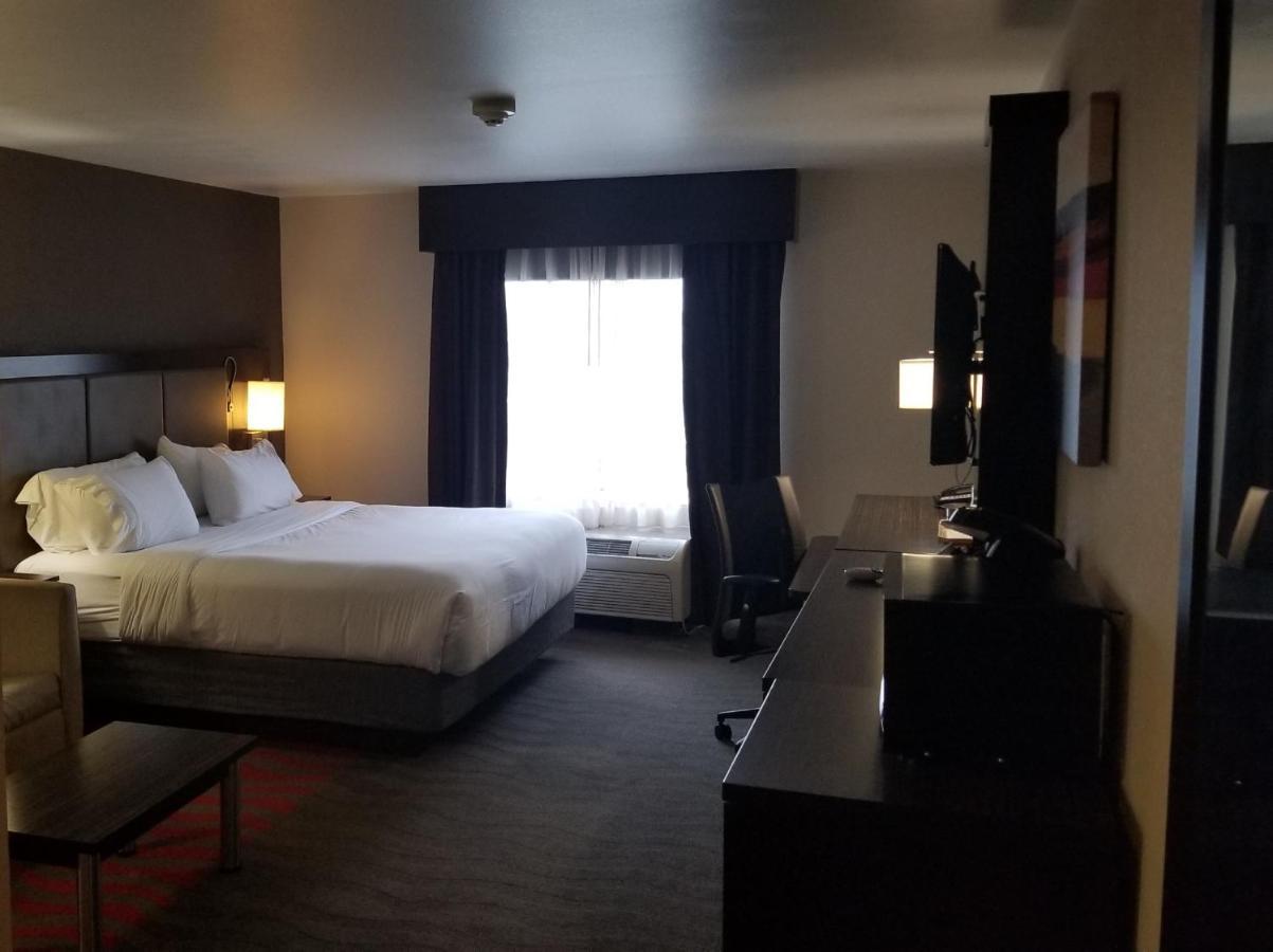 Holiday Inn Express Hotel & Suites Columbus Southeast Groveport By Ihg Eksteriør bilde