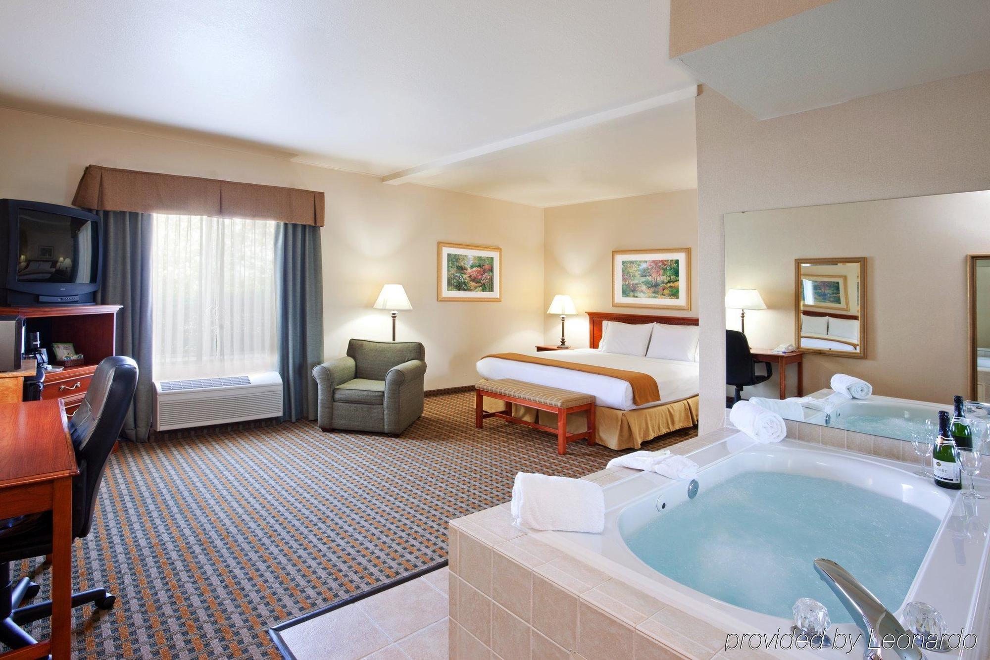 Holiday Inn Express Hotel & Suites Columbus Southeast Groveport By Ihg Rom bilde