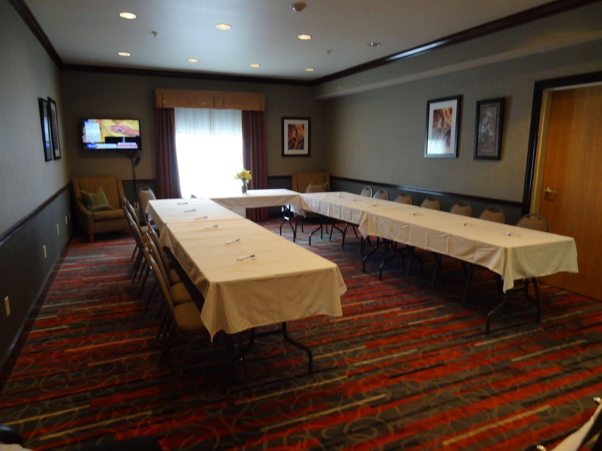 Holiday Inn Express Hotel & Suites Columbus Southeast Groveport By Ihg Eksteriør bilde